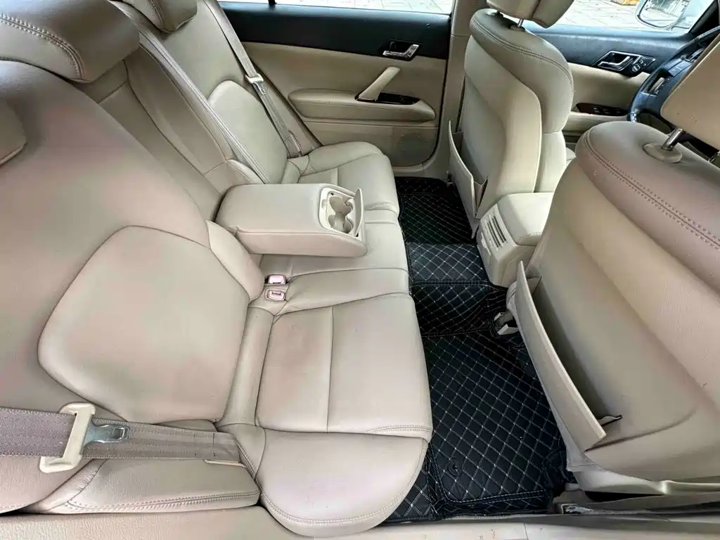 Toyota Reiz — миниатюра 19