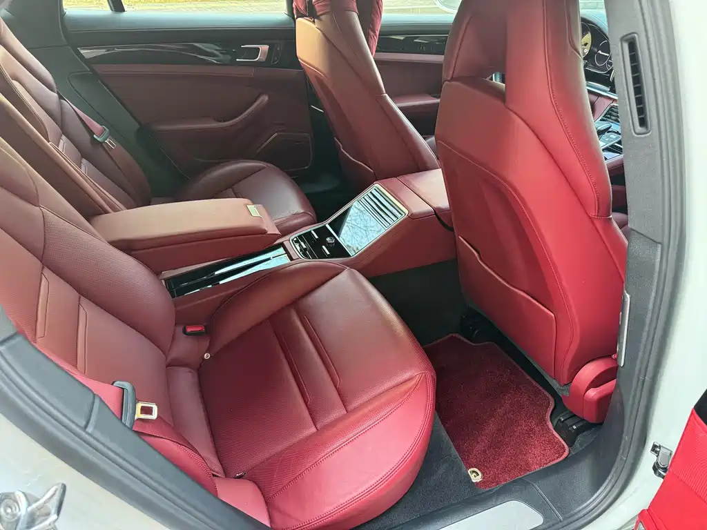 Porsche Panamera — миниатюра 11