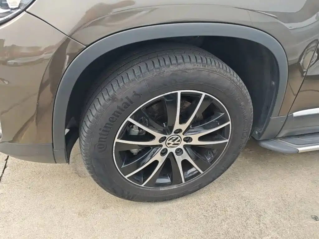 Volkswagen Tiguan — миниатюра 23