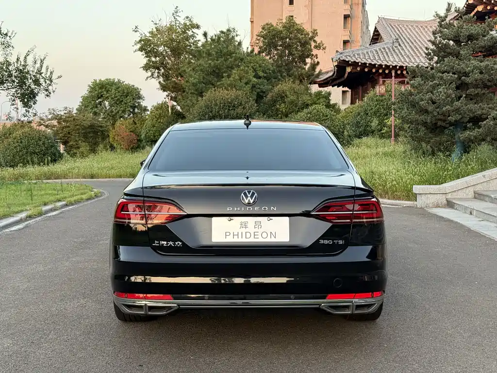 Volkswagen Phideon — миниатюра 5