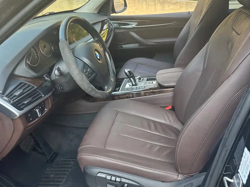 BMW X5 (Import) — миниатюра 18