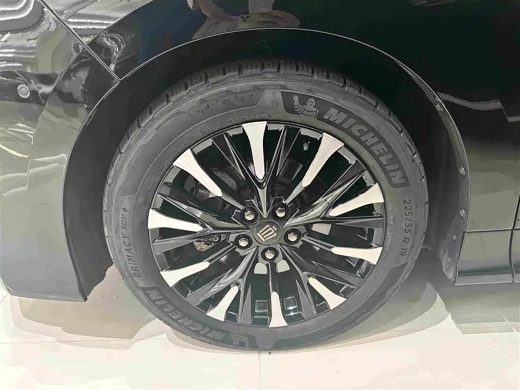 Toyota Vellfire — миниатюра 4