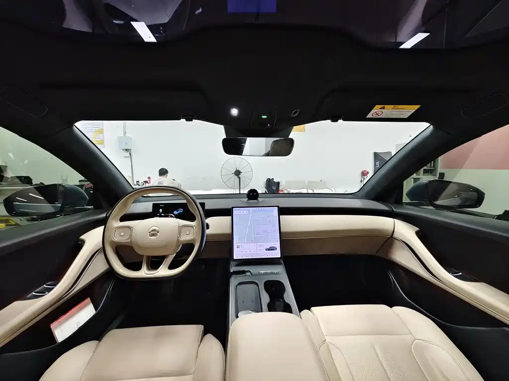 NIO ET5T — миниатюра 12