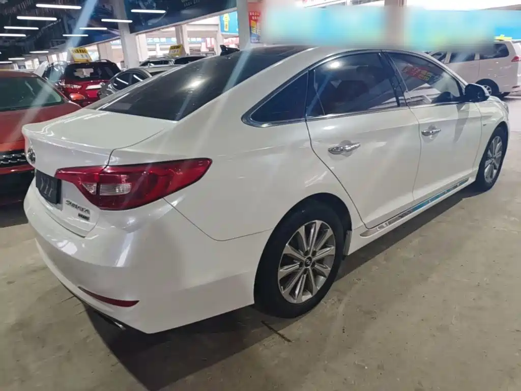 Hyundai Sonata — миниатюра 7