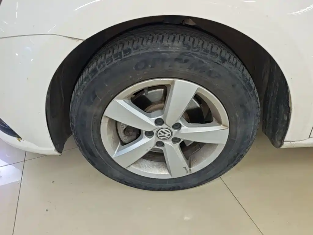 Volkswagen Lavida — миниатюра 23
