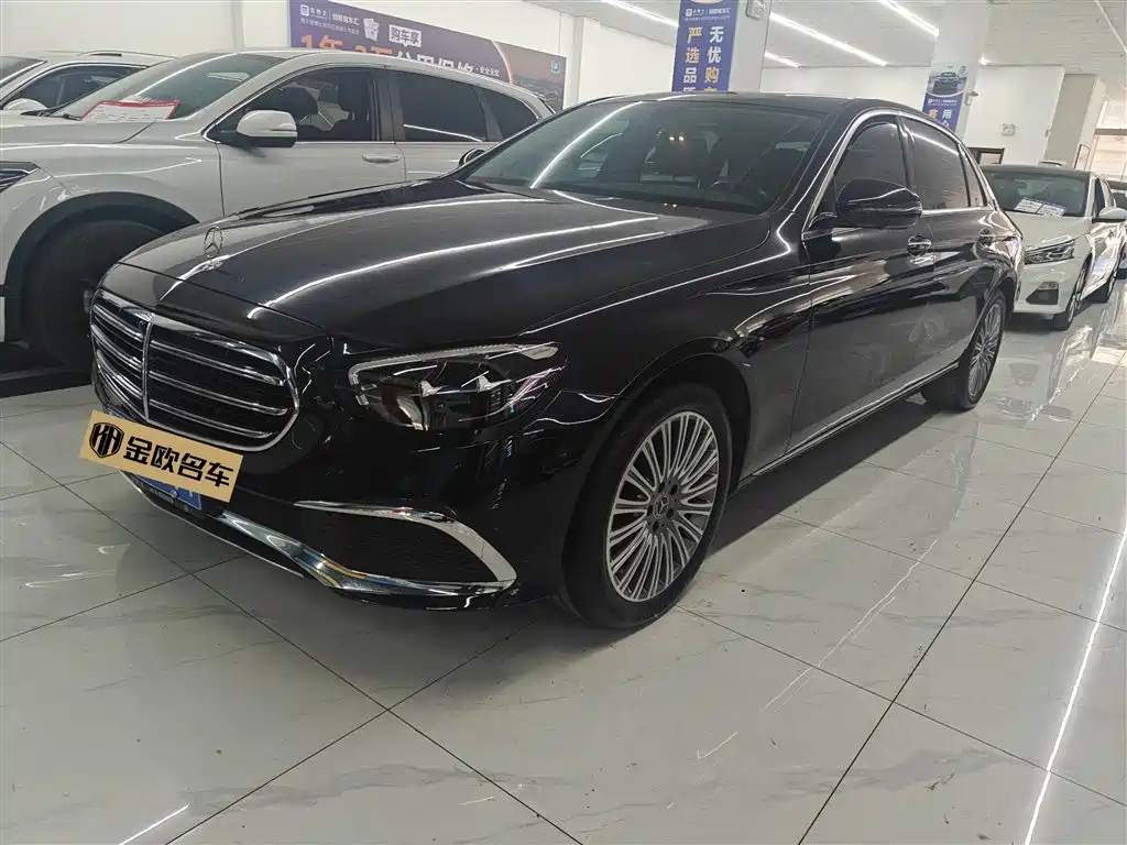 Mercedes-Benz E-Class 2023