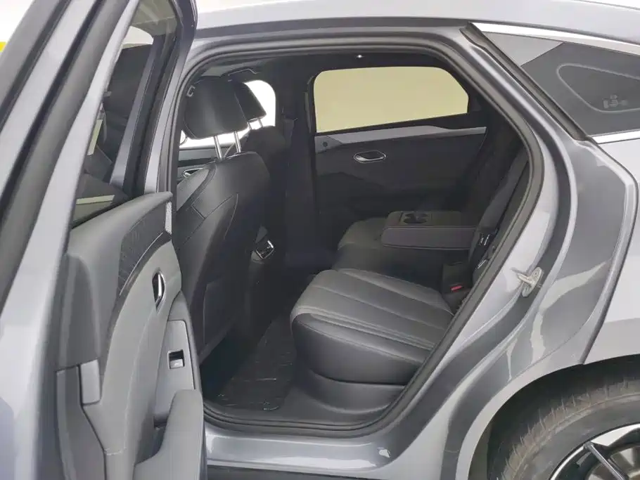 BYD Qin L — миниатюра 11