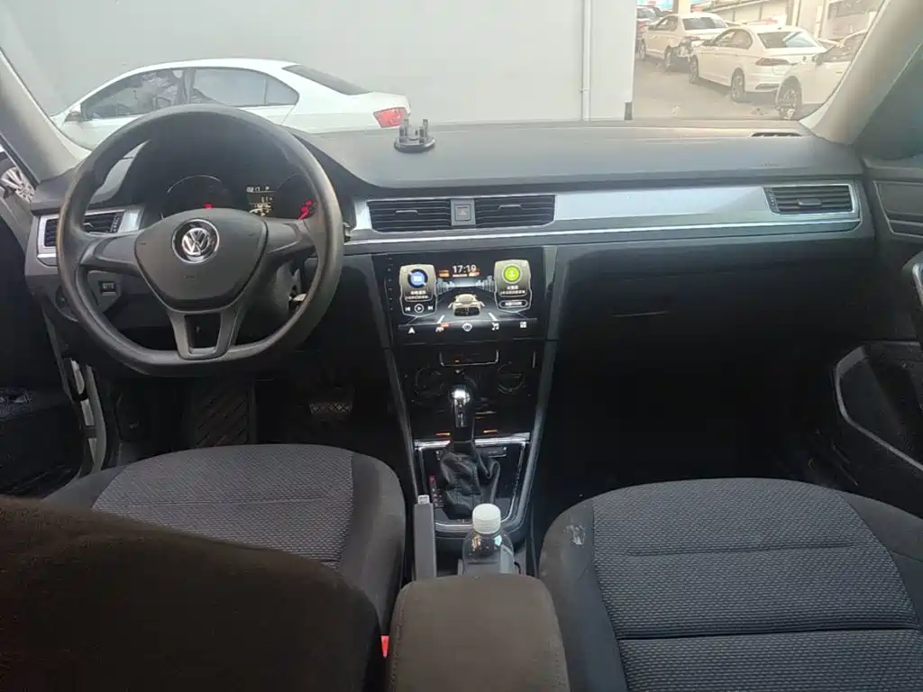 Volkswagen Bora — миниатюра 14
