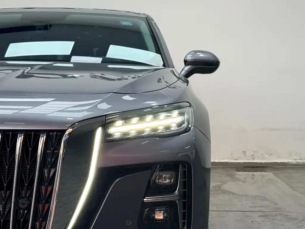 Hongqi Hongqi H5 — миниатюра 10