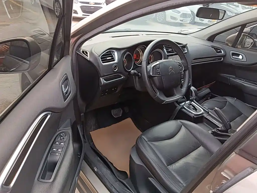 Citroen C4L — миниатюра 16