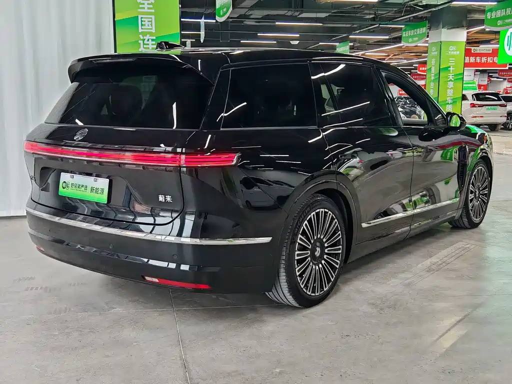 NIO ES8 — миниатюра 11