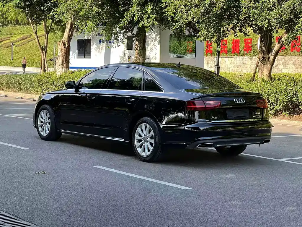 Audi A6L — миниатюра 7