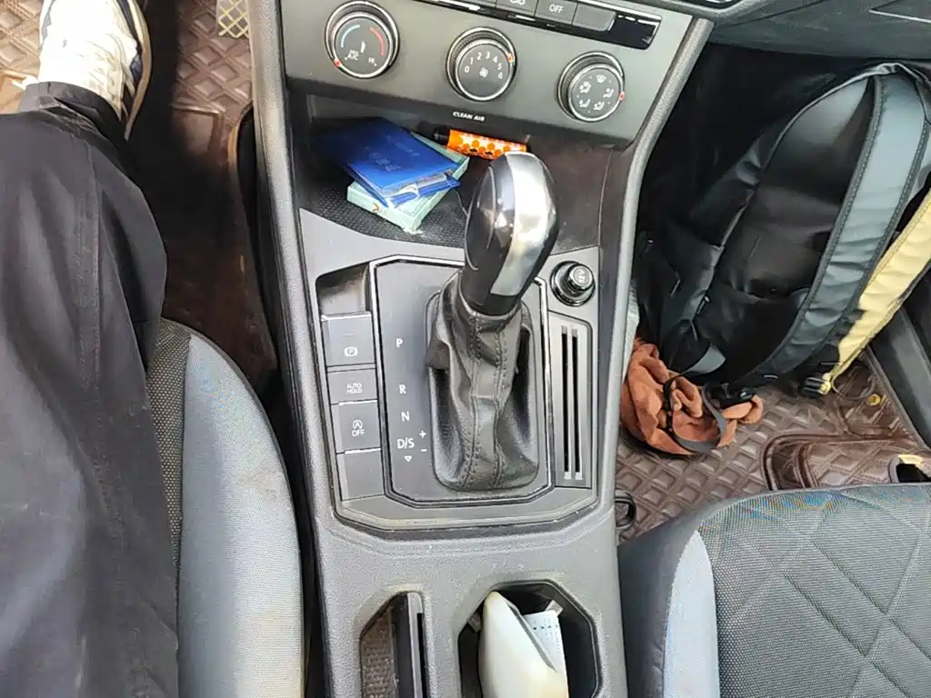 Volkswagen Lavida — миниатюра 14