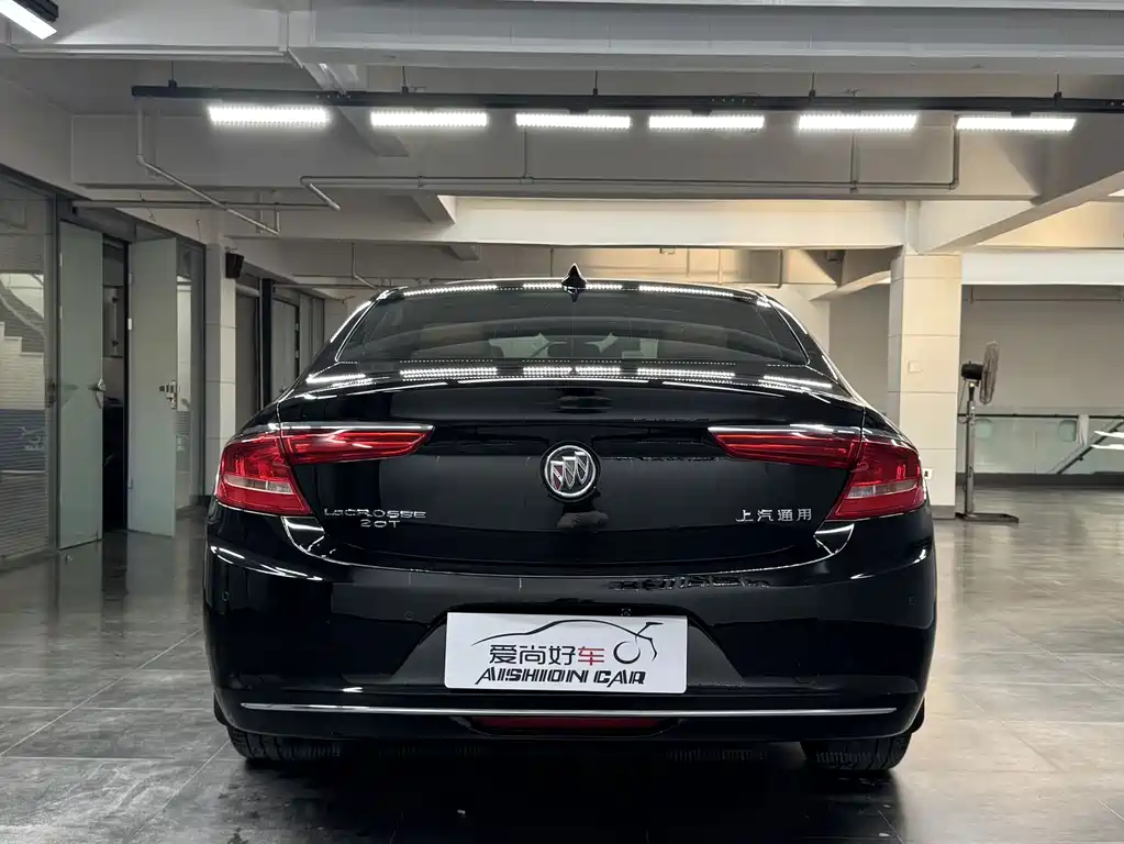 Buick LaCrosse — миниатюра 6