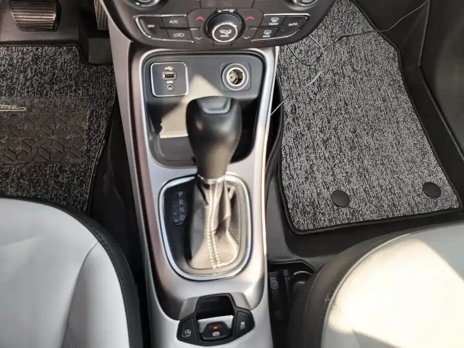 Jeep Compass — миниатюра 16