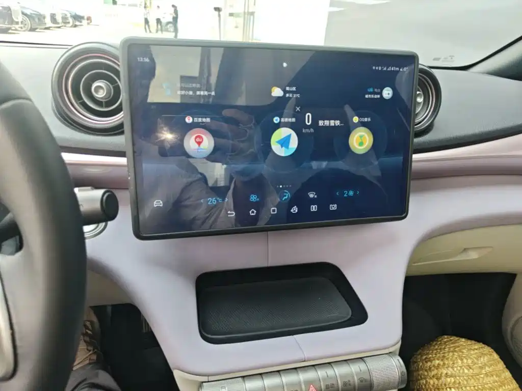 BYD Dolphin — миниатюра 13