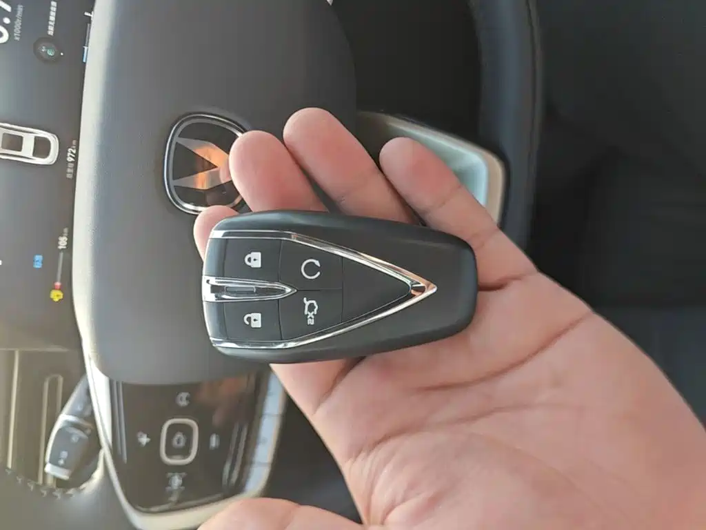 Changan Eado — миниатюра 9