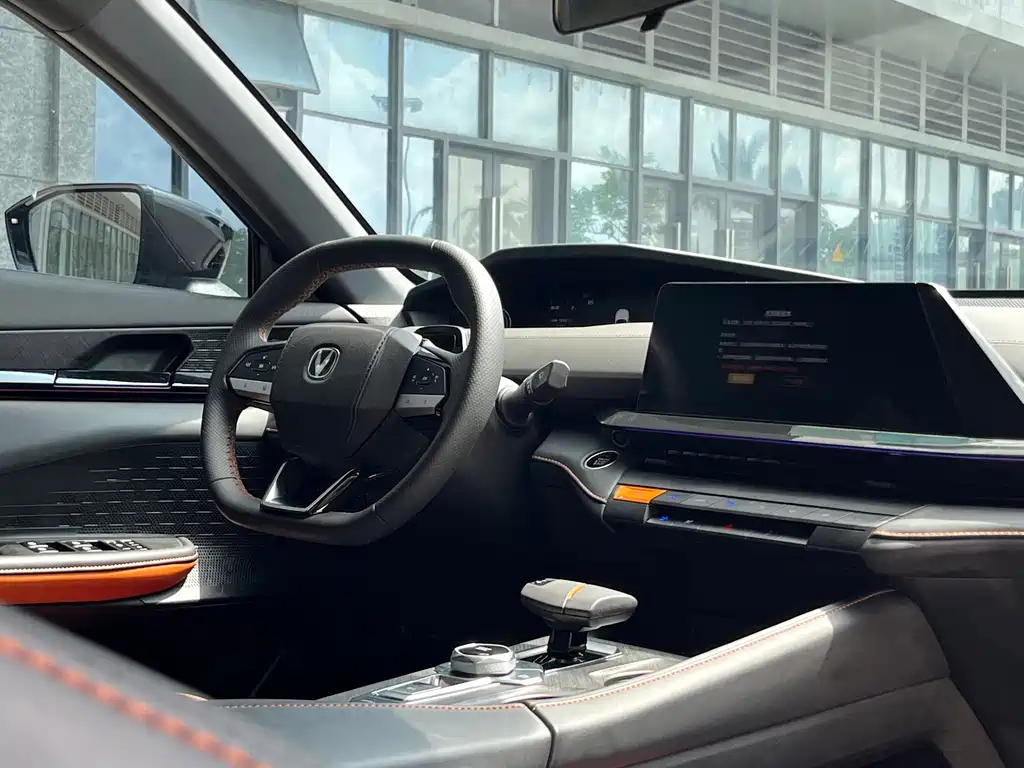 Changan UNI-V — миниатюра 12
