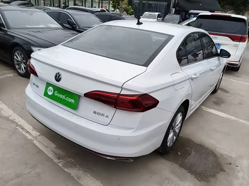 Volkswagen Bora — миниатюра 7