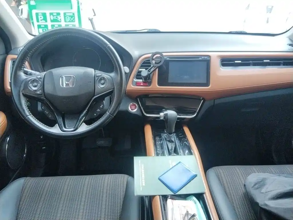 Honda Vezel — миниатюра 10