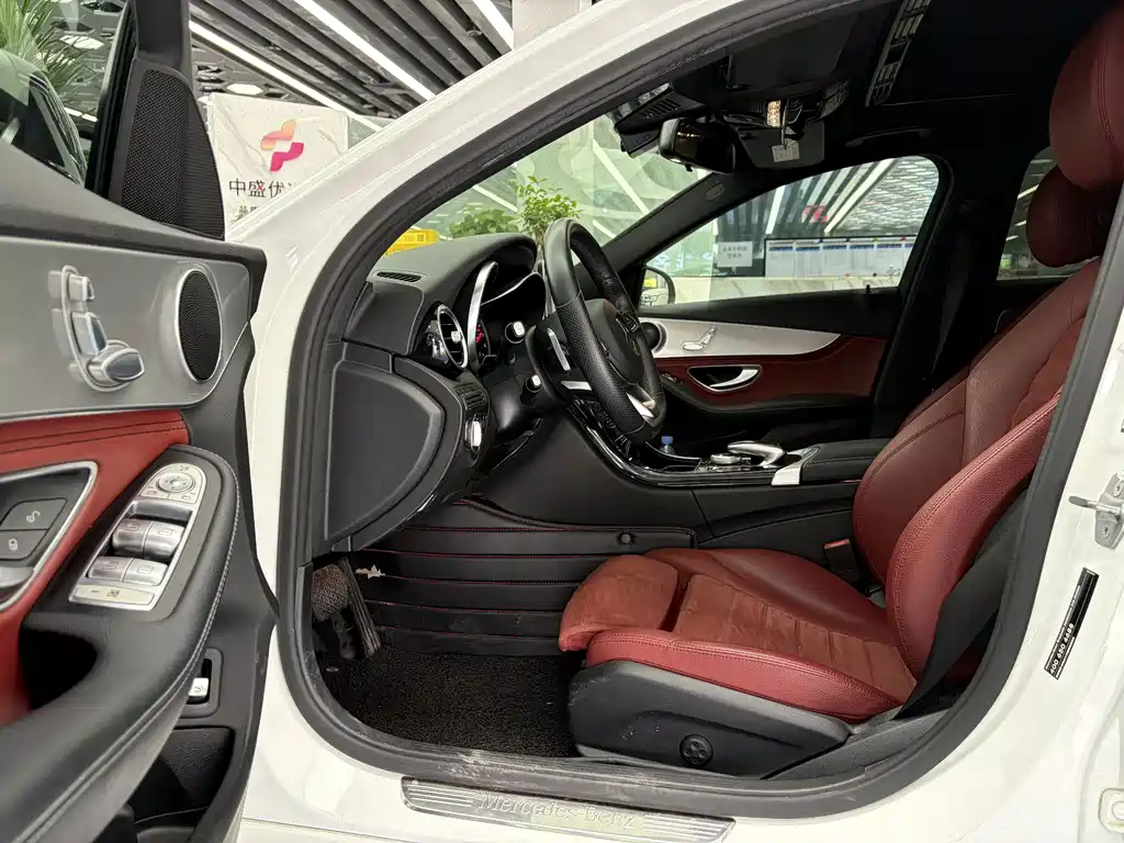 Mercedes-Benz C-Class — миниатюра 5