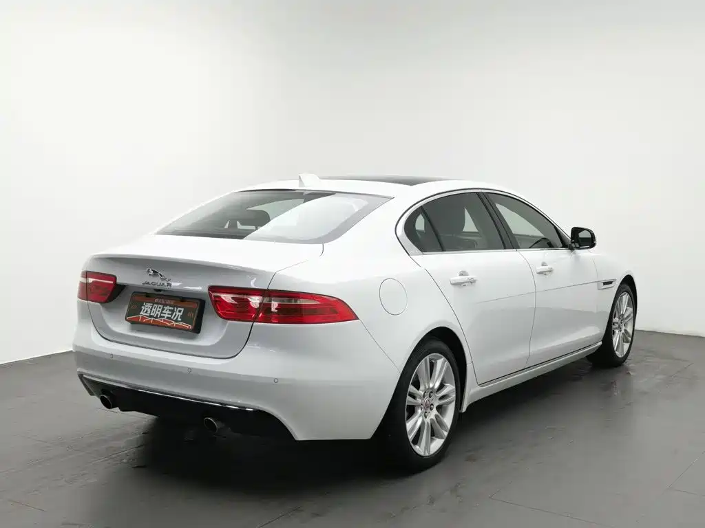 Jaguar XEL — миниатюра 2