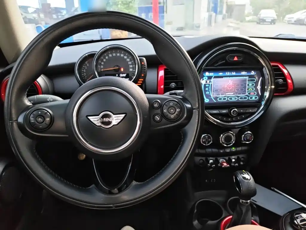 MINI Mini — миниатюра 10