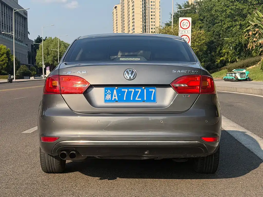 Volkswagen Sagitar — миниатюра 9