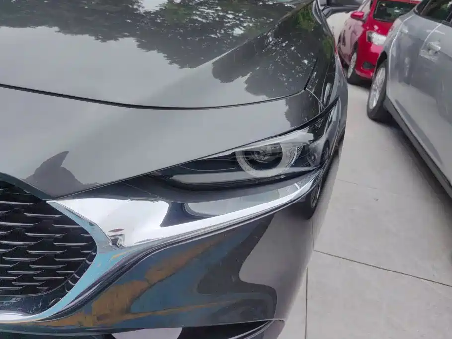 Mazda 3 Axela — миниатюра 5