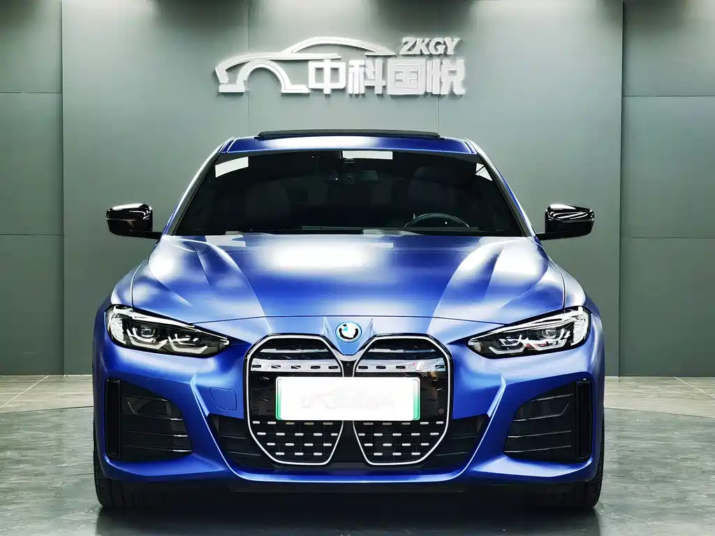 BMW i4 — миниатюра 5