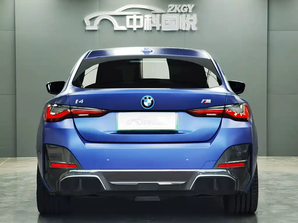 BMW i4 — миниатюра 7