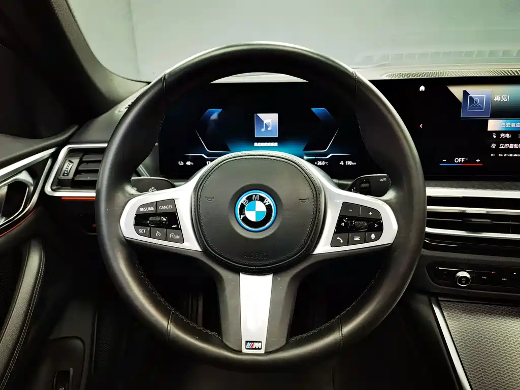 BMW i4 — миниатюра 15