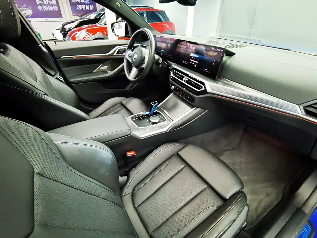 BMW i4 — миниатюра 18