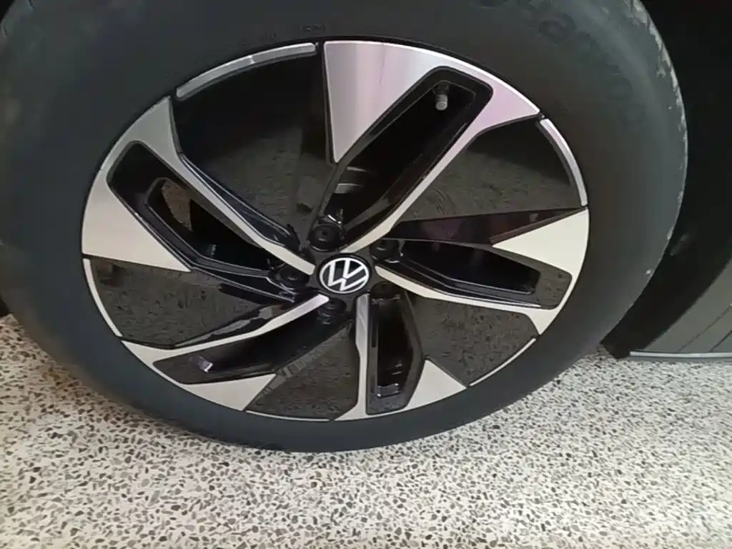 Volkswagen ID.4 Crozz — миниатюра 23