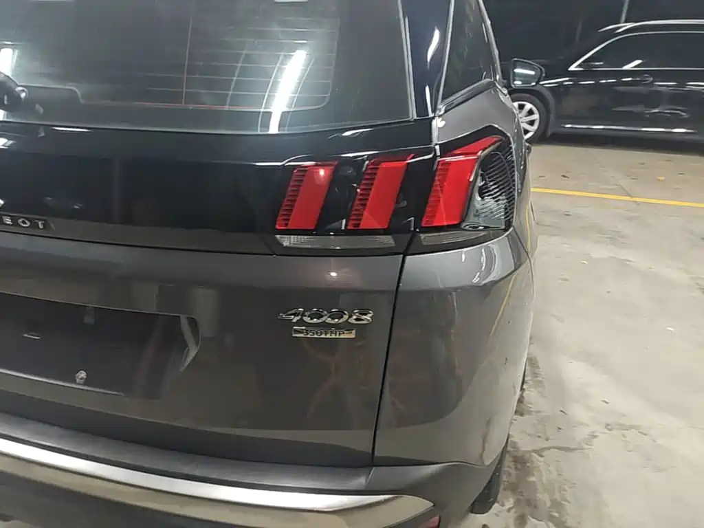 Peugeot 4008 — миниатюра 8