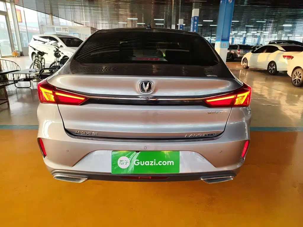 Changan Eado — миниатюра 6