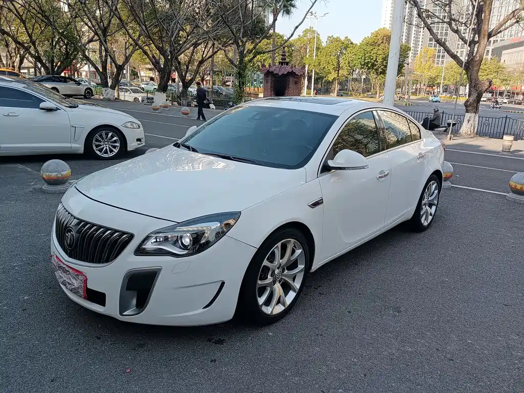 Buick Regal 2013
