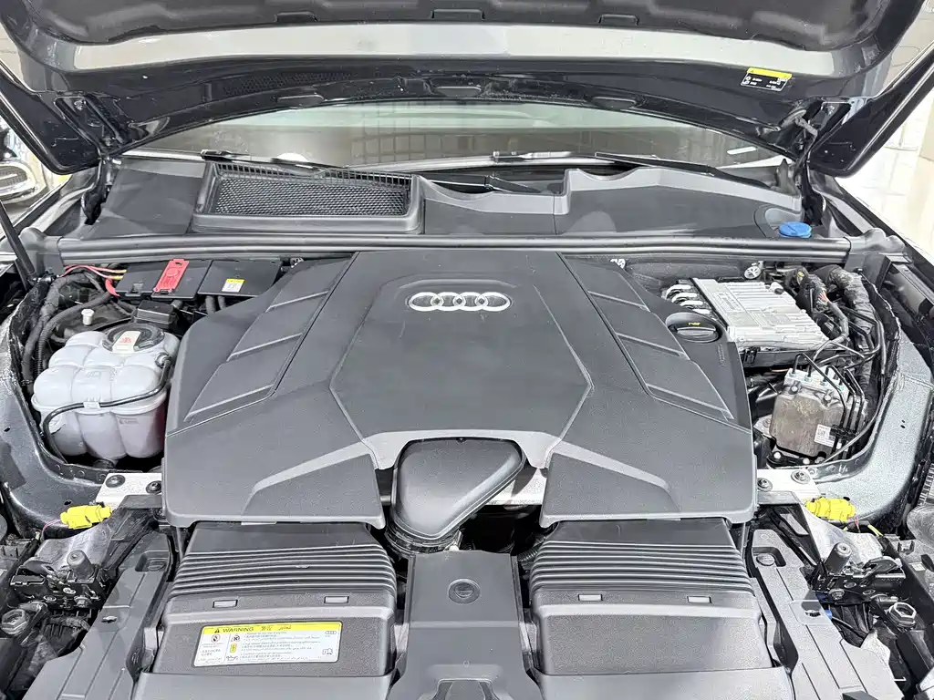 Audi Q7 — миниатюра 17