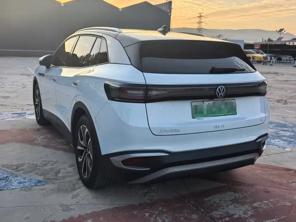 Volkswagen ID.4 X — миниатюра 4