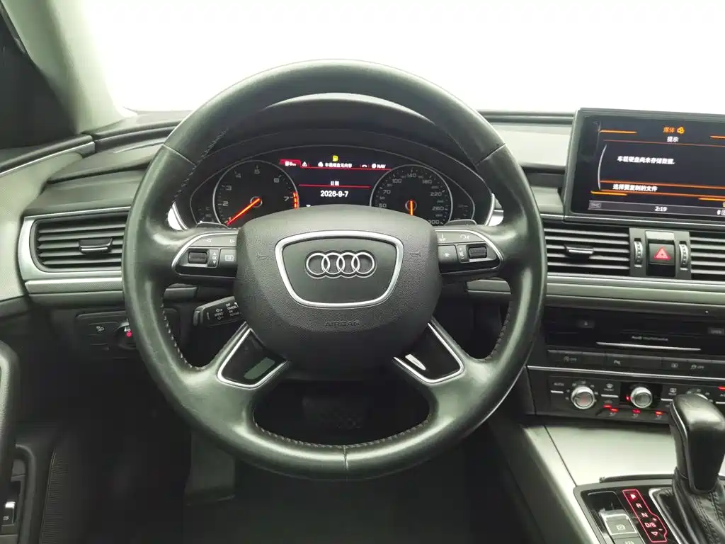 Audi A6L — миниатюра 11