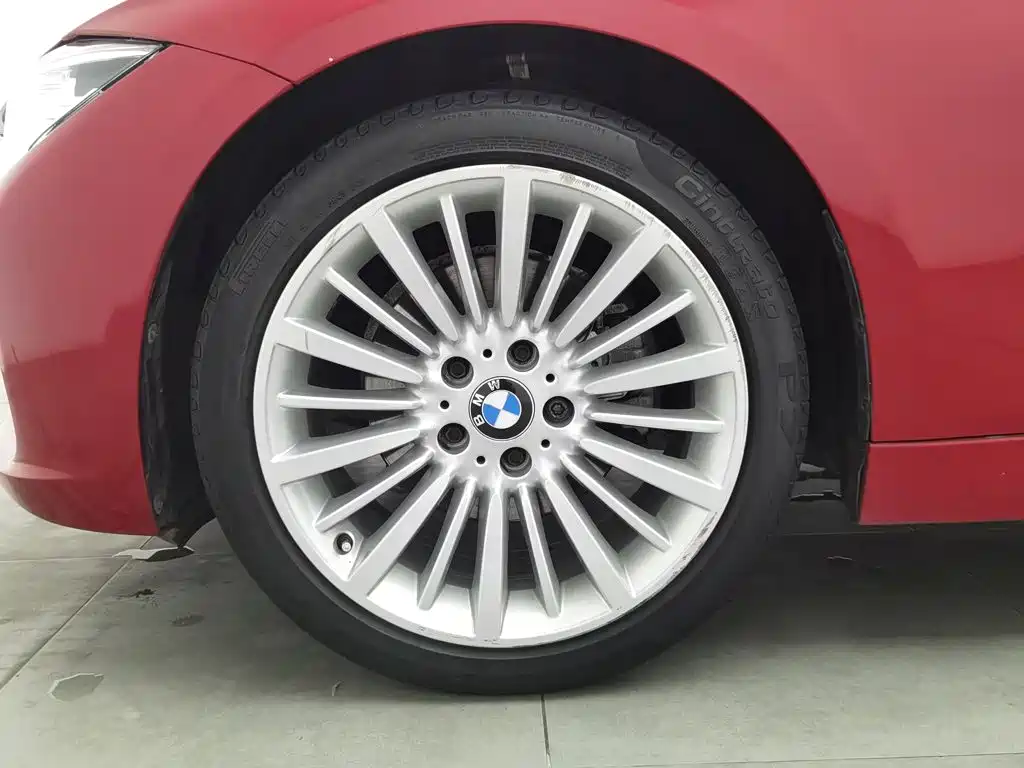 BMW 3 Series — миниатюра 17