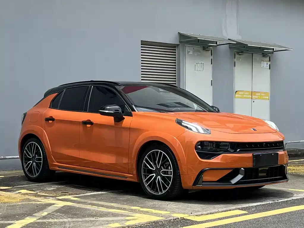 Lynk & Co 02 Hatchback 2021 2.0TD Halo