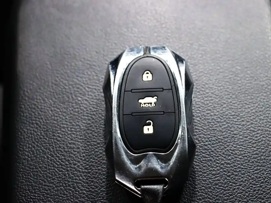 Hyundai Elantra — миниатюра 18