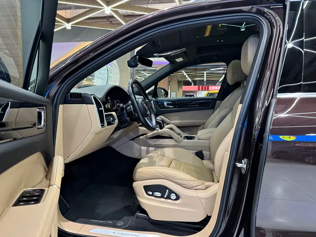 Porsche Cayenne 2018 Cayenne 3.0T