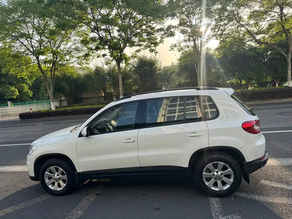 Volkswagen Tiguan — миниатюра 7