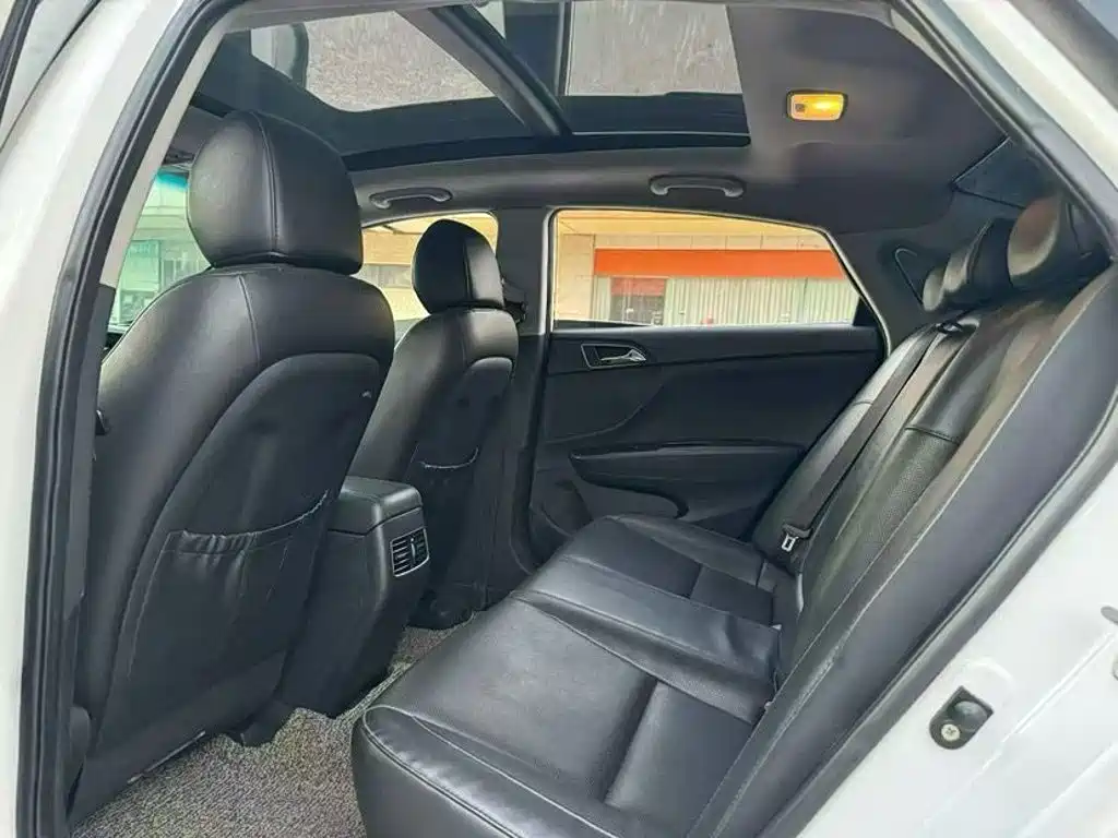 Hyundai Mistra — миниатюра 5