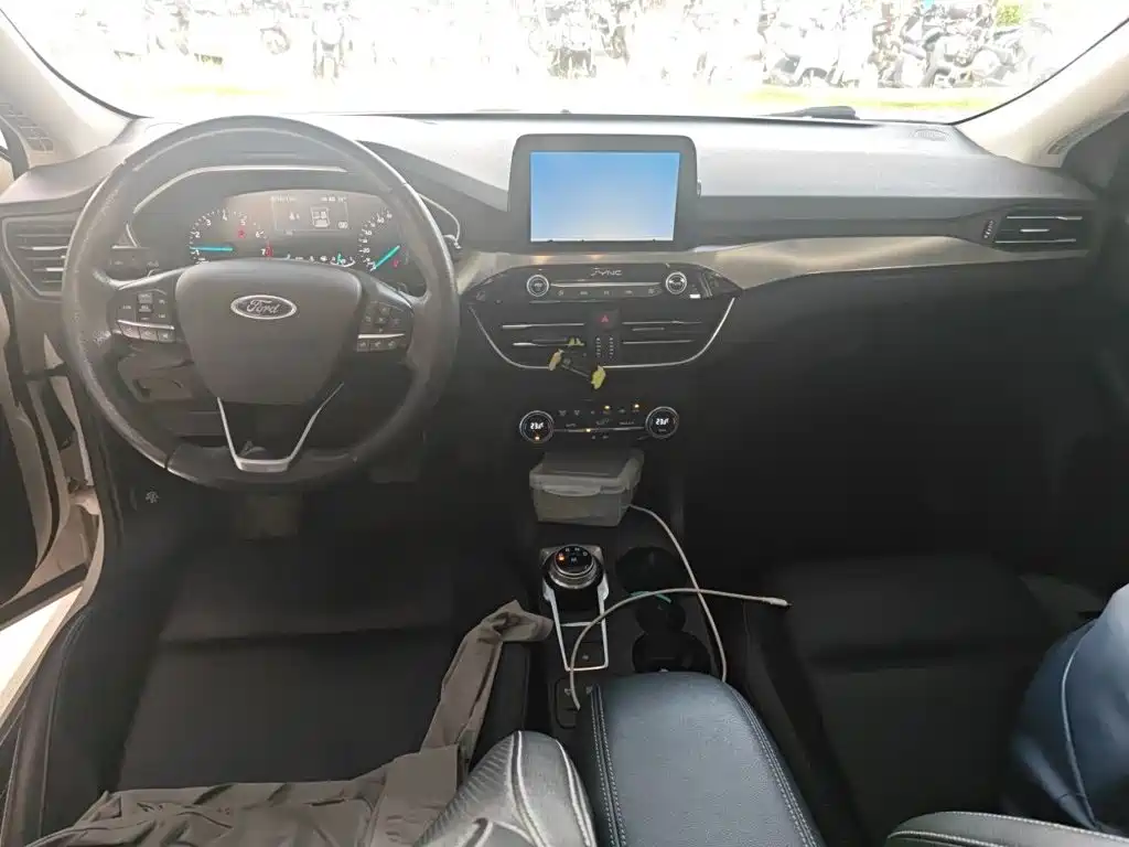 Ford Focus — миниатюра 6