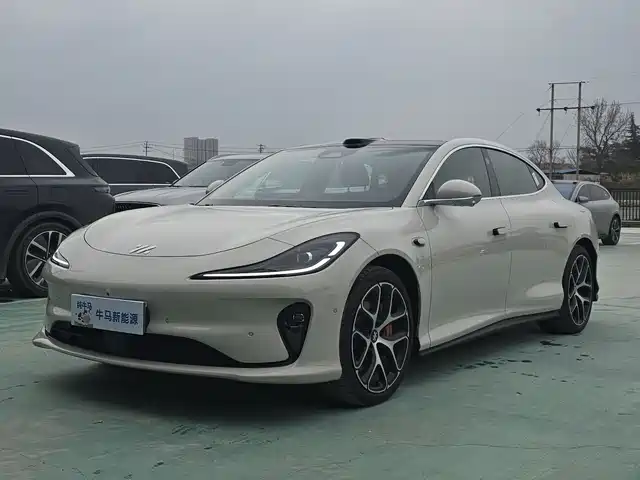 ZHIJI AUTOMOBILE ZHIJI L6 2025