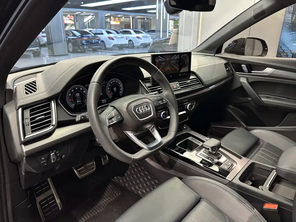 Audi Q5L 2024 45 TFSI Luxury