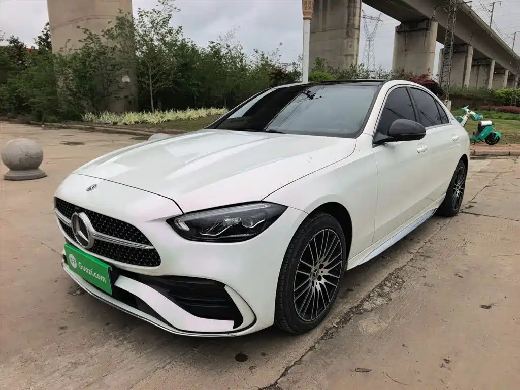 Mercedes-Benz C-Class 2022